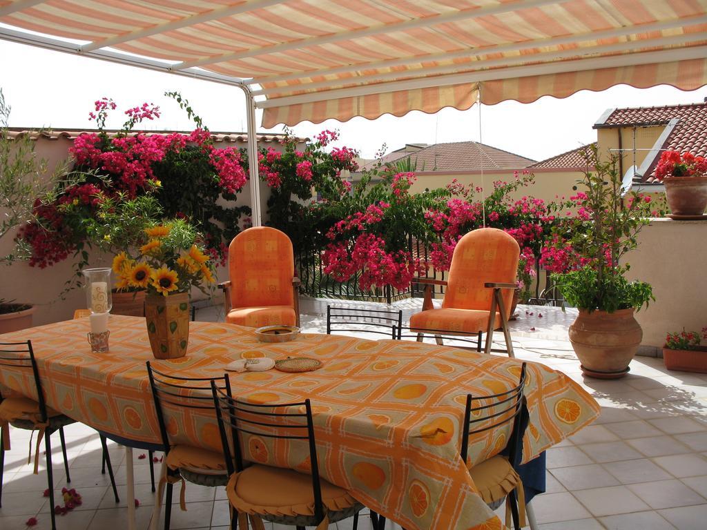 B&B Le Terrazze Capo dʼOrlando Exterior foto