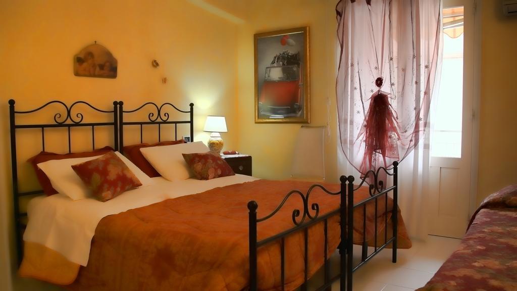 B&B Le Terrazze Capo dʼOrlando Quarto foto